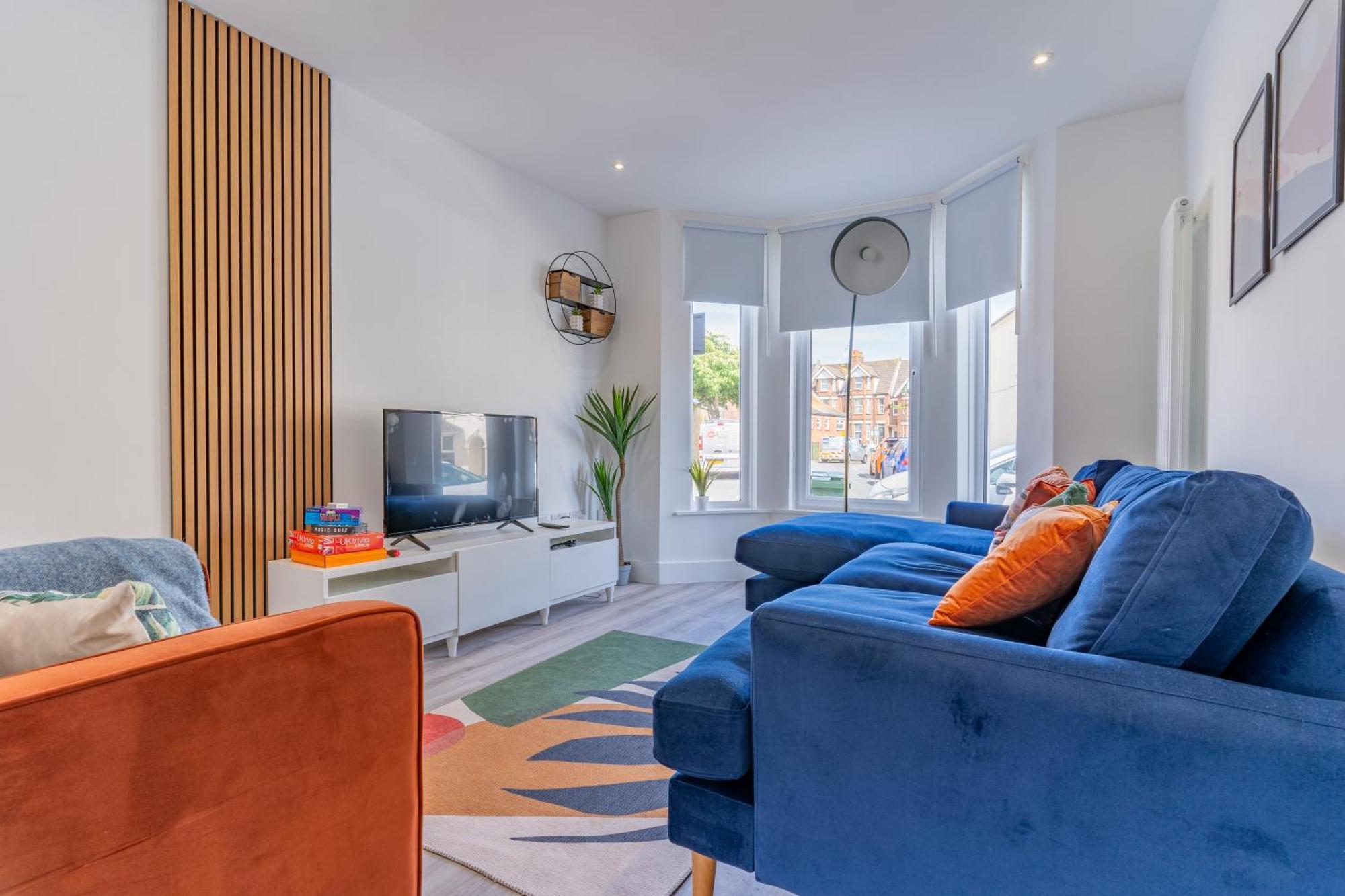 Charming 3 Bedroom In Folkestone! Exterior photo